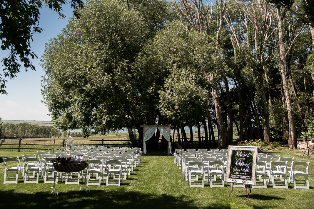 Sally-Ann Taylor, Photographer  | Alberta Wedding | Rocking R Guest Ranch